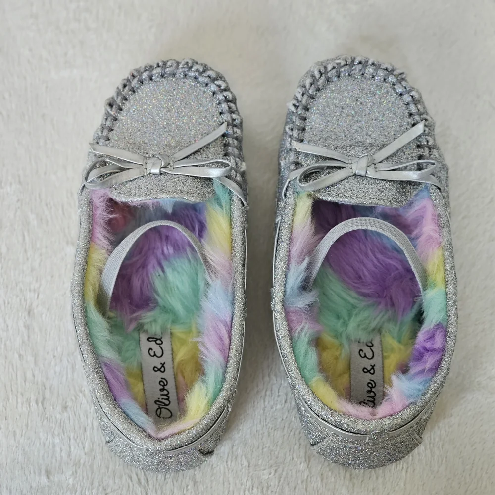 OLIVE & EDIE | Kid's Glitter Slip-On Moccasin